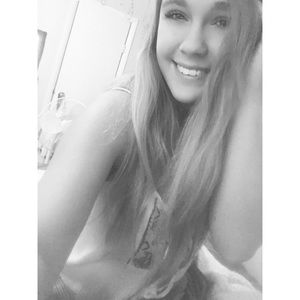 Meet Your Posher, Jillayne!